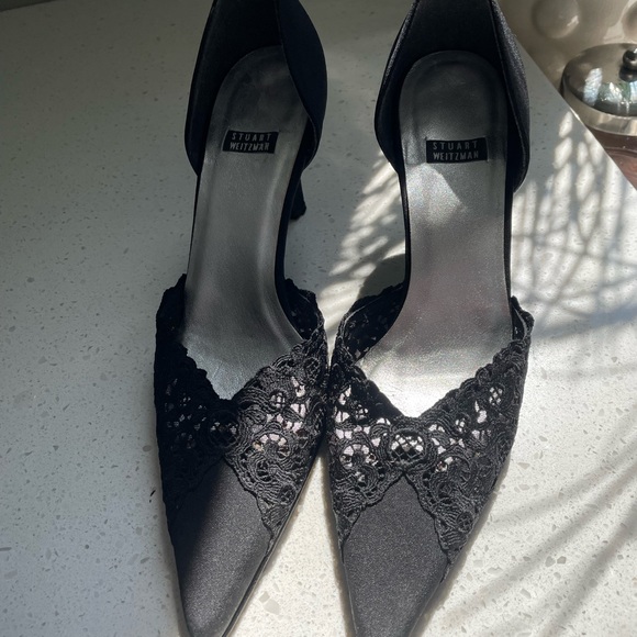 Stuart Weitzman shoes, black heels - Picture 3 of 4